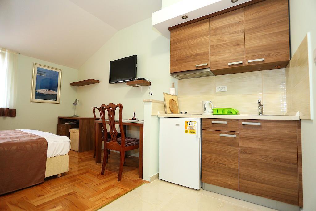 Apartments Ivana - Iva Zadar Exterior photo